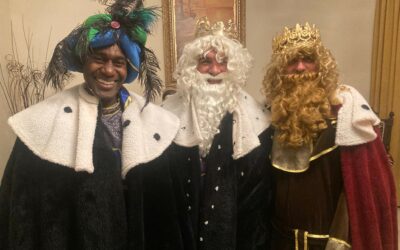 Los 3 Reyes Magos visitan el colegio de infantil