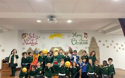 Los Reyes Magos visitan a los alumnos de infantil del Colegio Patrocinio de María